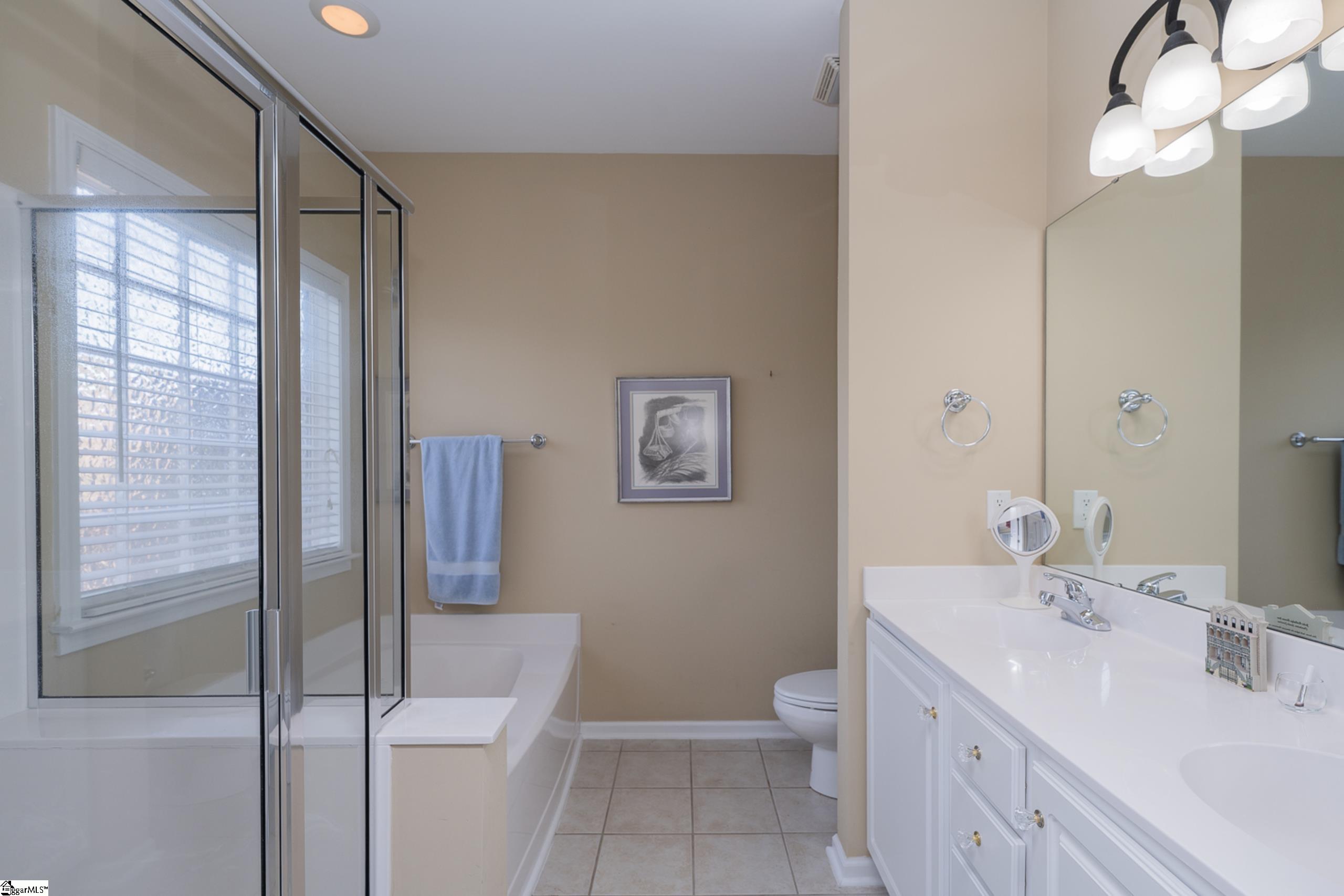 Greer, South Carolina 29650, United States, 3 Bedrooms Bedrooms, ,3 BathroomsBathrooms,Residential,Contingent,152210