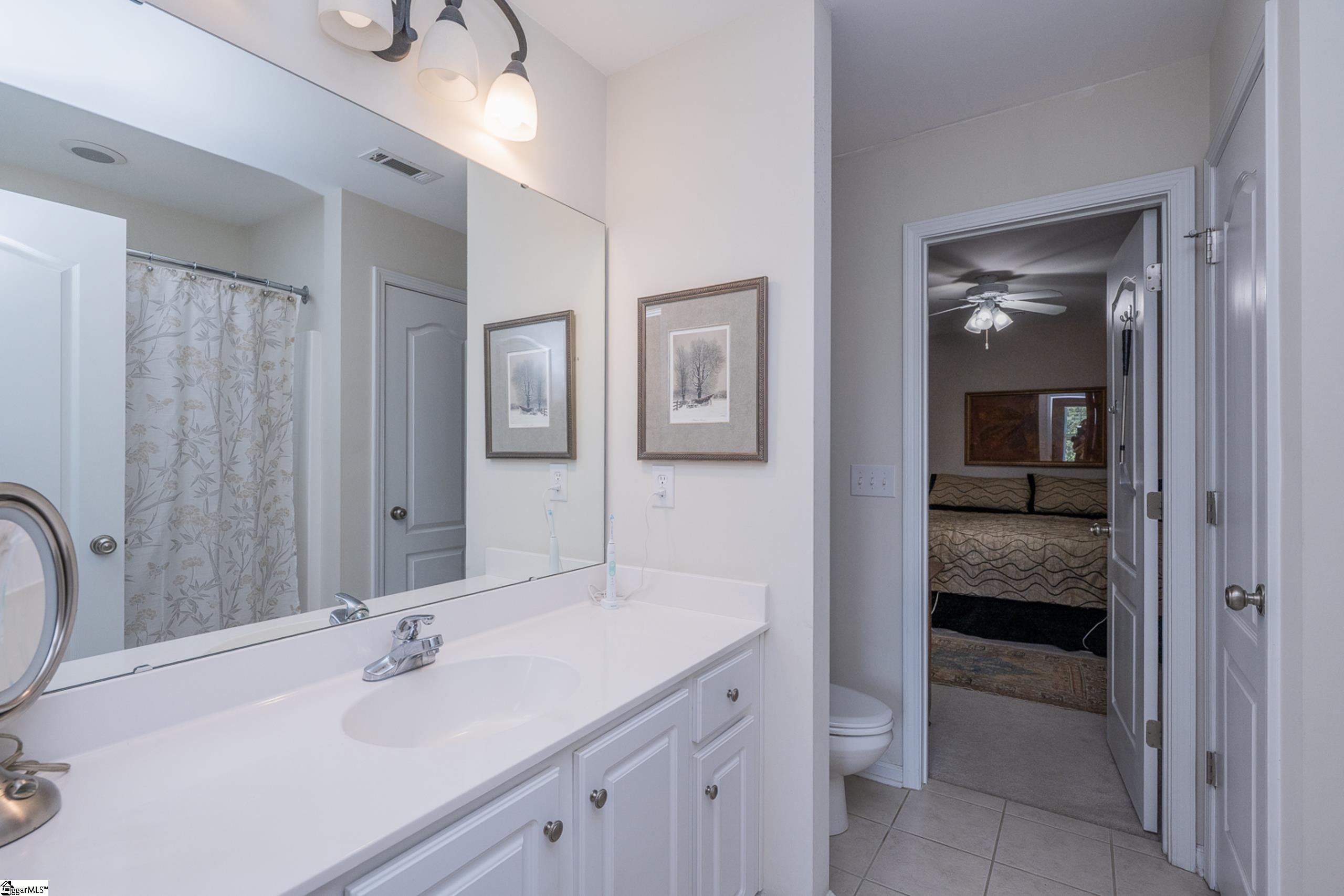 Greer, South Carolina 29650, United States, 3 Bedrooms Bedrooms, ,3 BathroomsBathrooms,Residential,Contingent,152210