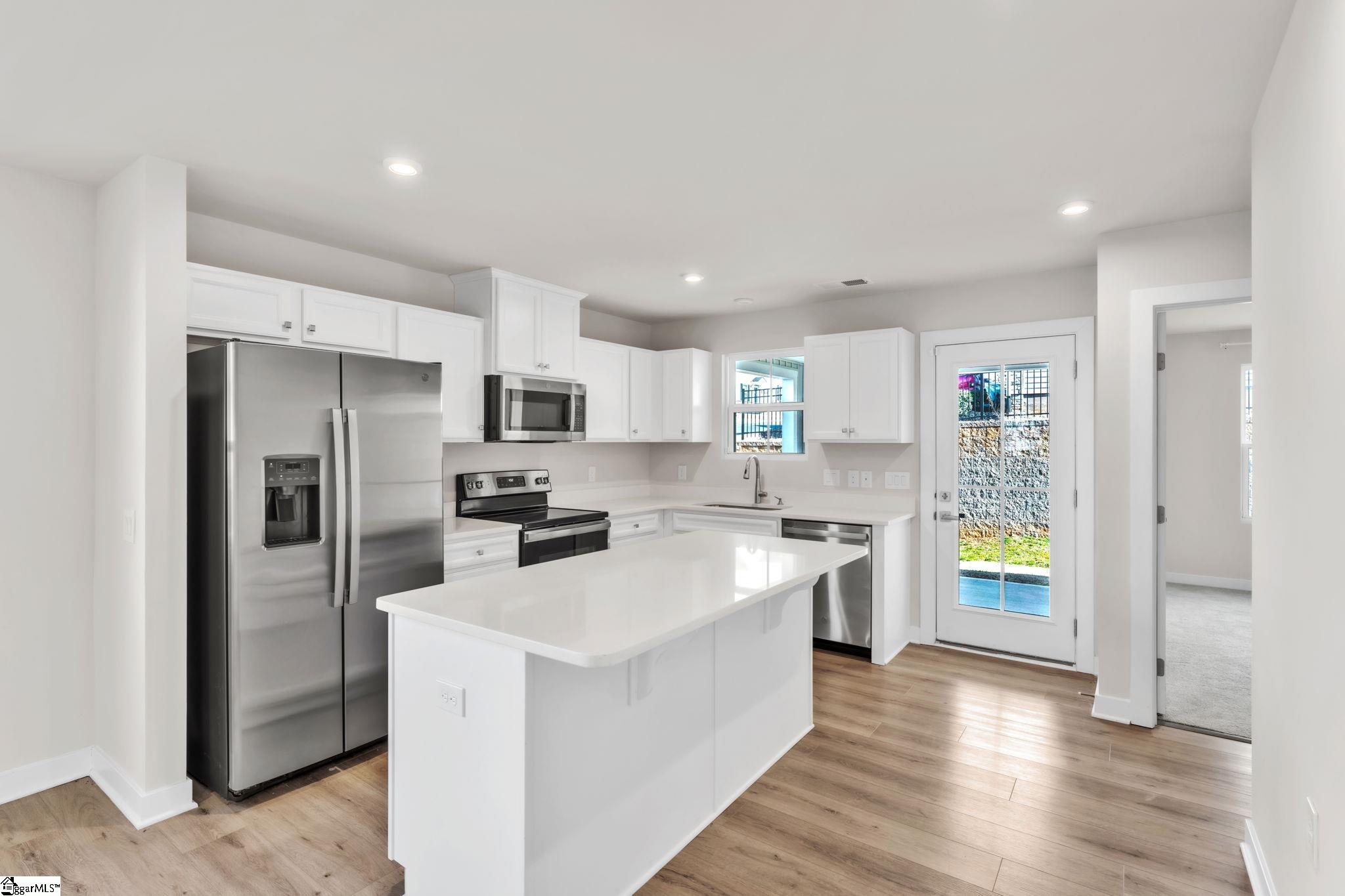 901 Leyburn Lane