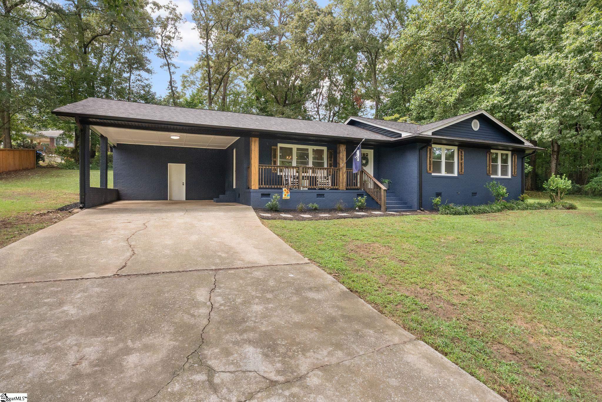 3 Brookvale Drive