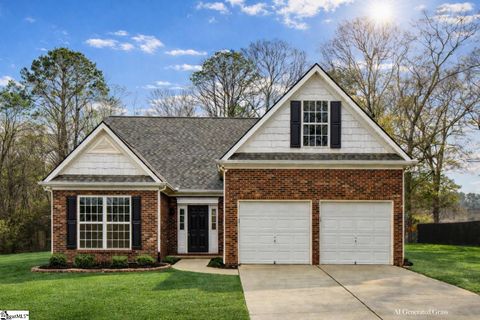 Photo of 5 Ridgebrook Way, Greenville, SC 29605 (MLS # 1585812)