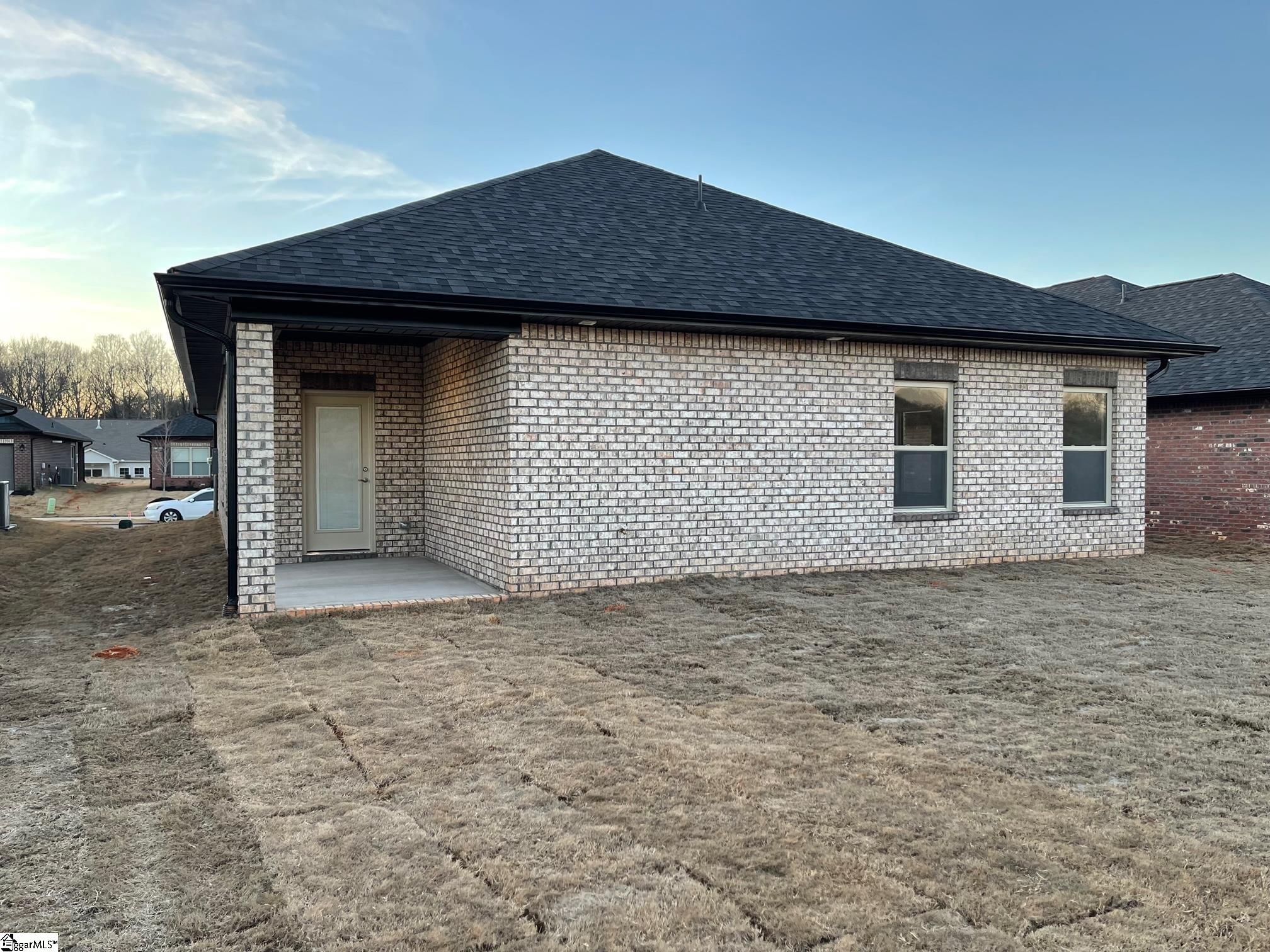 Simpsonville, South Carolina 29681, United States, 3 Bedrooms Bedrooms, ,2 BathroomsBathrooms,Residential,Active,81937