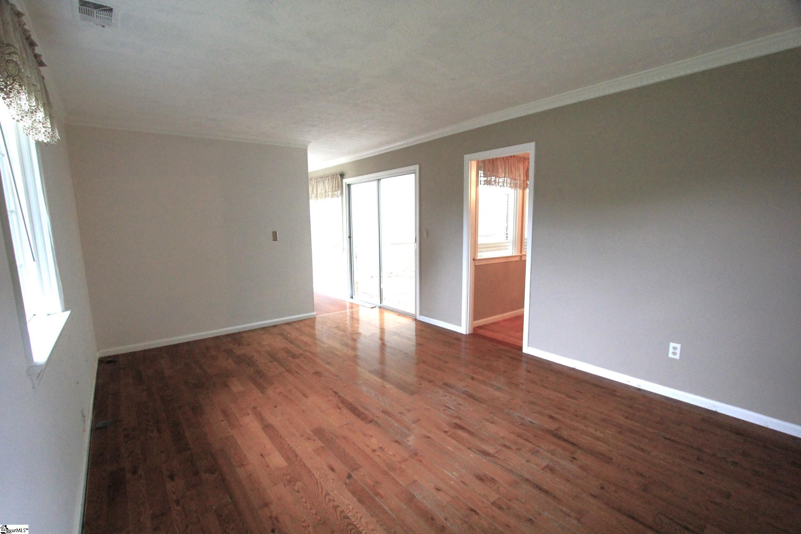 106 Quaker Court