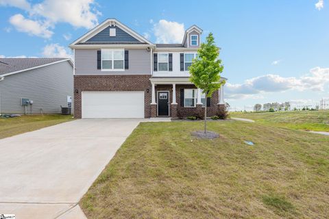 Photo of 906 Pineland Drive, Woodruff, SC 29388 (MLS # 1592658)