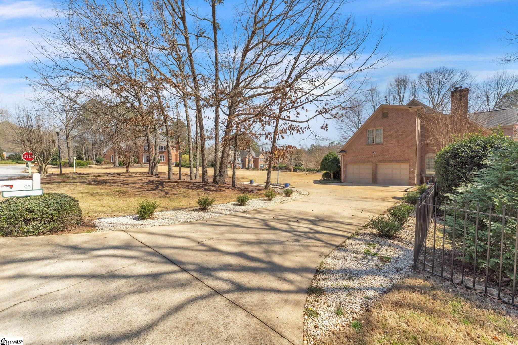 95 Brandermill Road