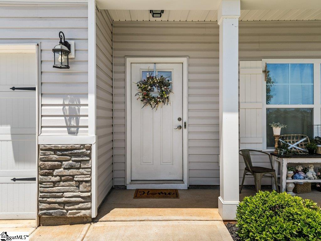 463 Torrington Drive