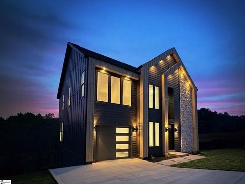 Photo of 124 Current Drive, Greenville, SC 29611 (MLS # 1587859)