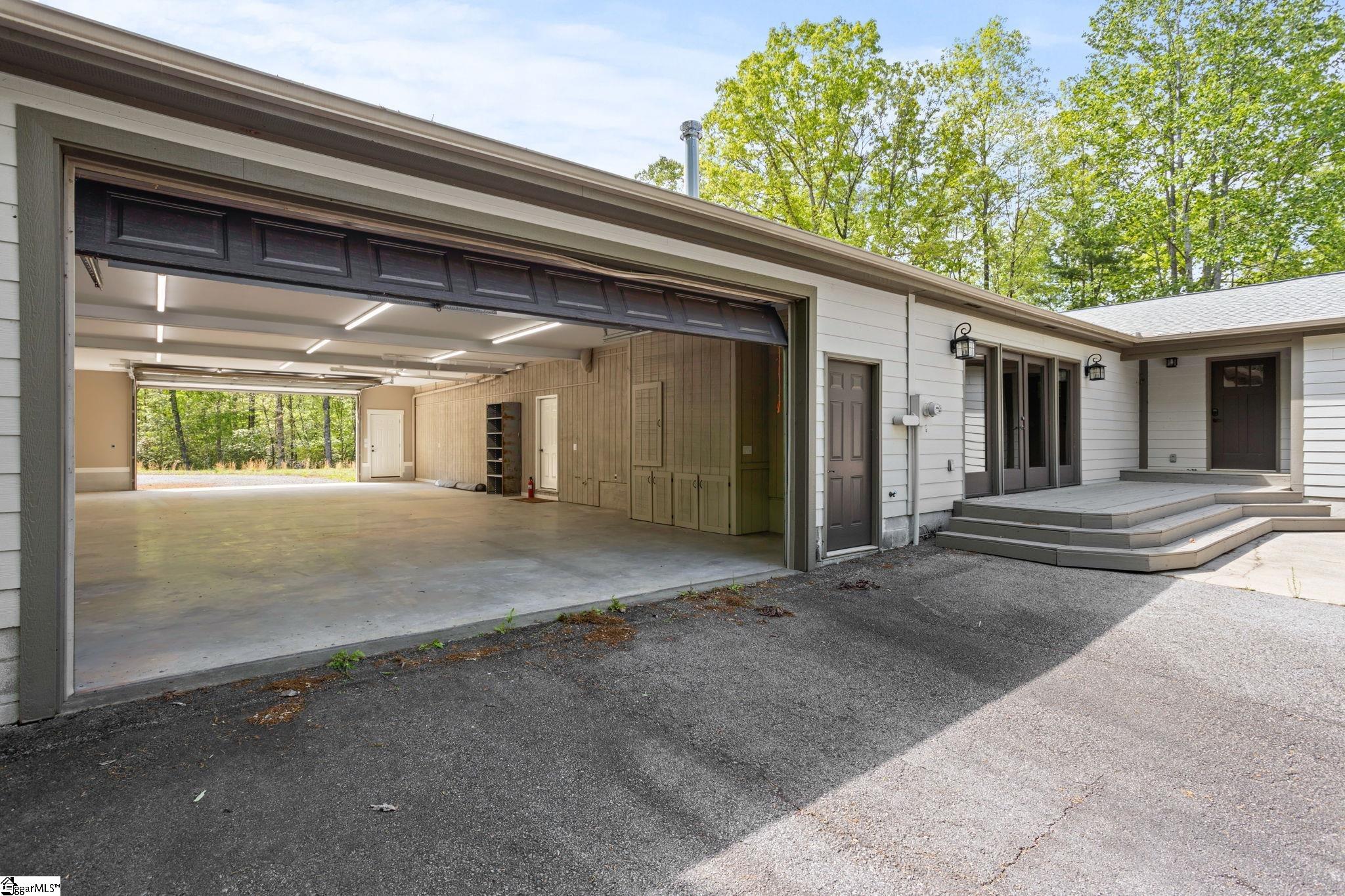 181 Cherokee Hill Ridge Road