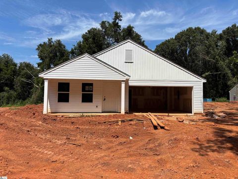 Photo of 176 Perry Dean Road, Laurens, SC 29360 (MLS # 1572520)