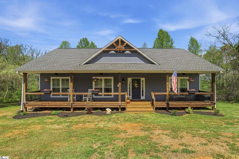 Photo of 127 Clark Lane, Easley, SC 29640 (MLS # 1588393)