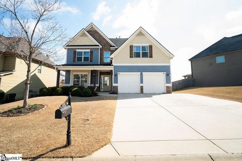 Photo of 400 Bridge Crossing Drive, Simpsonville, SC 29681 (MLS # 1583201)