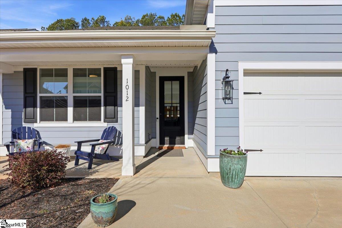 1012 Cortland Valley