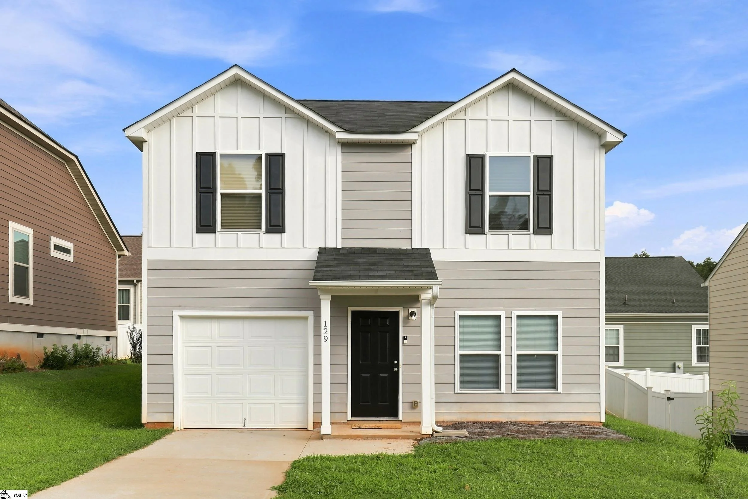 129 Colonial Walk