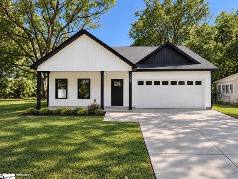 Photo of 735 Beaumont Avenue, Spartanburg, SC 29303 (MLS # 1605981)