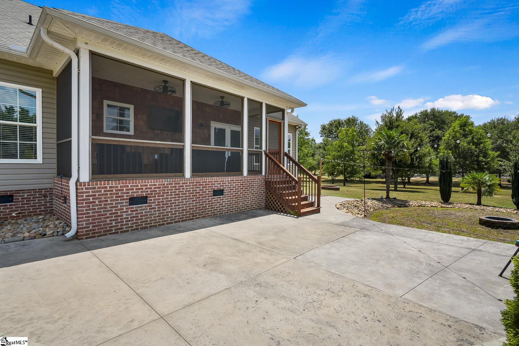 Anderson, South Carolina 29626, United States, 3 Bedrooms Bedrooms, ,3 BathroomsBathrooms,Residential,Active,178805