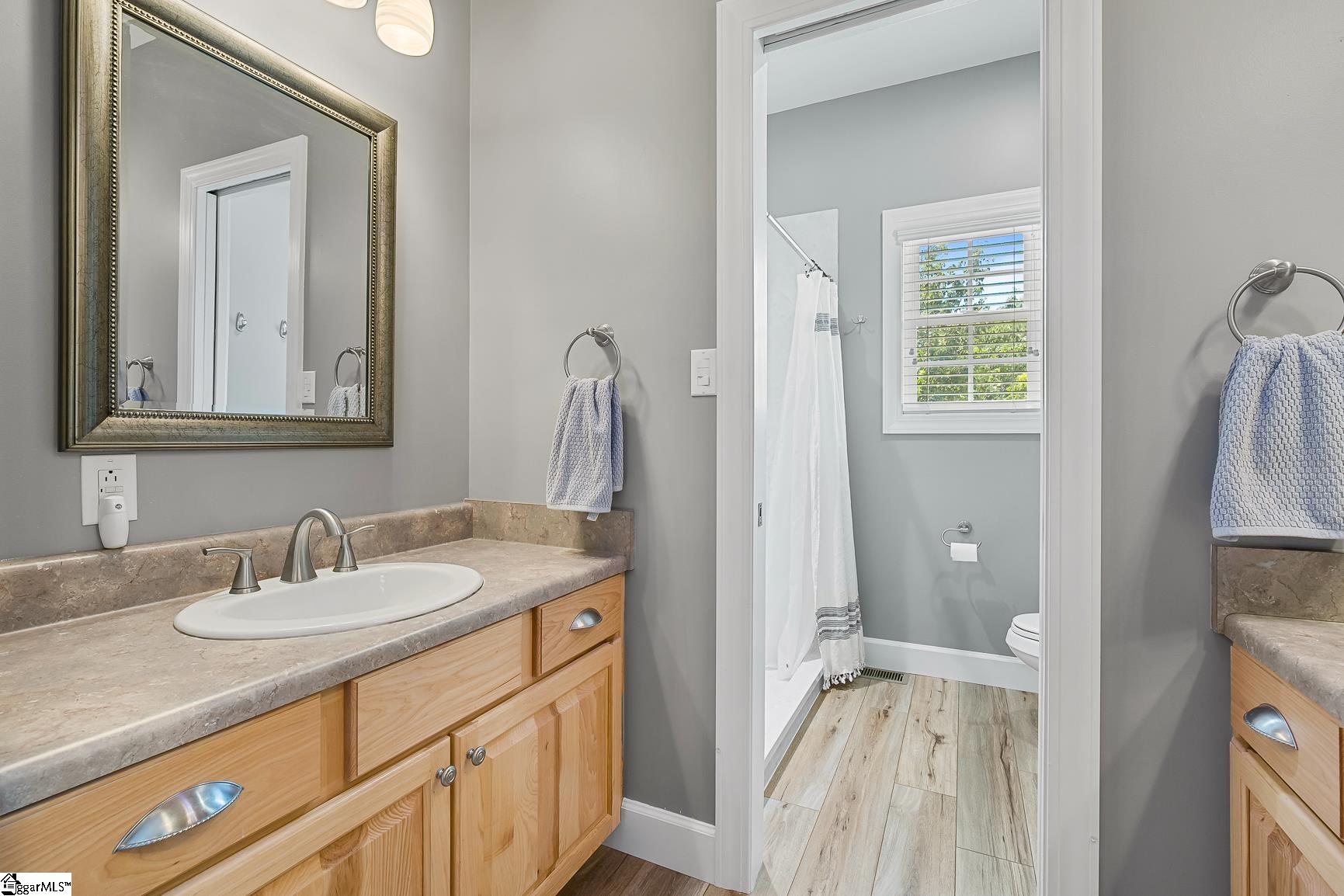 Anderson, South Carolina 29626, United States, 3 Bedrooms Bedrooms, ,3 BathroomsBathrooms,Residential,Active,178805