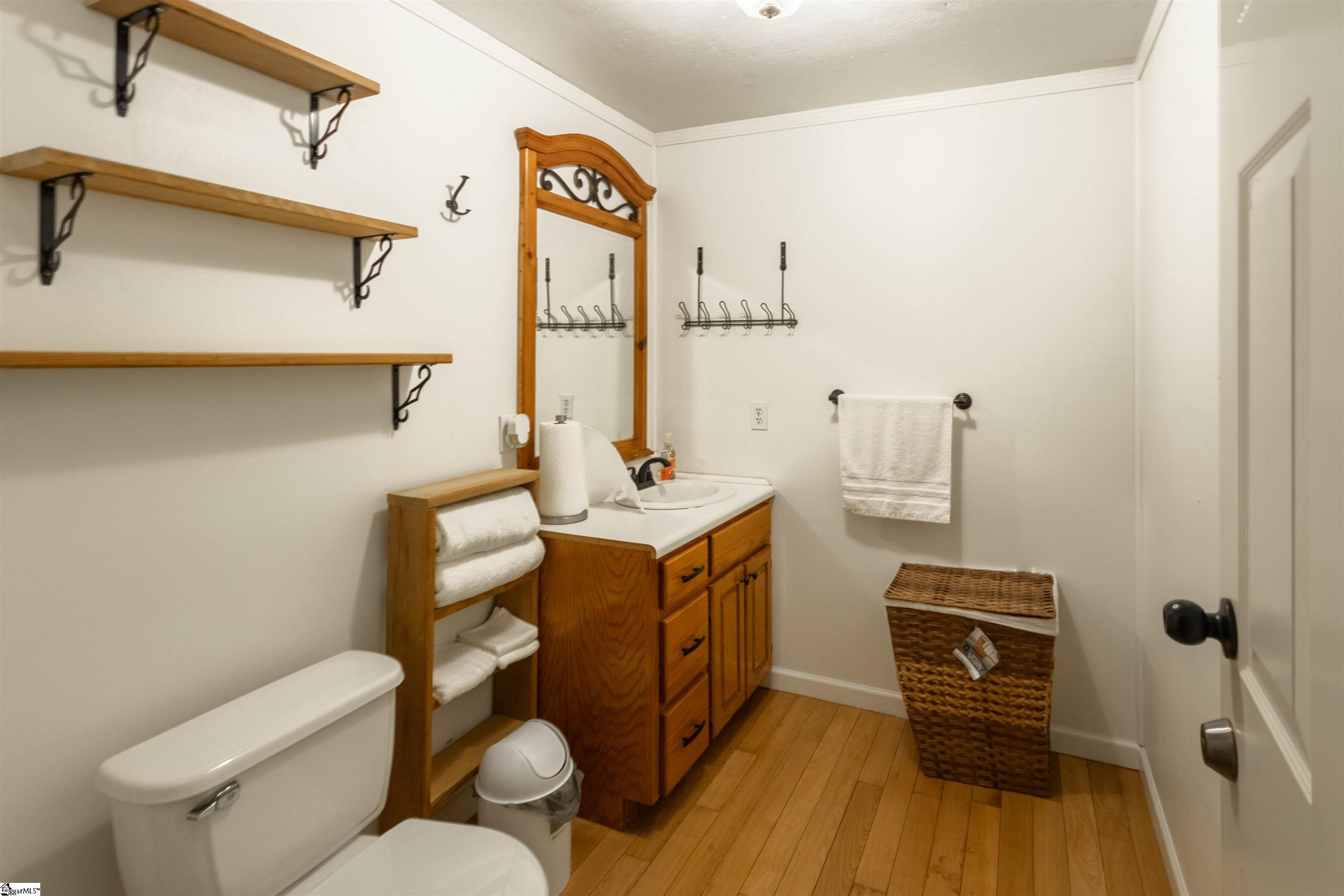 Greenwood, South Carolina 29649, United States, ,3 BathroomsBathrooms,Commercial,Active,182059