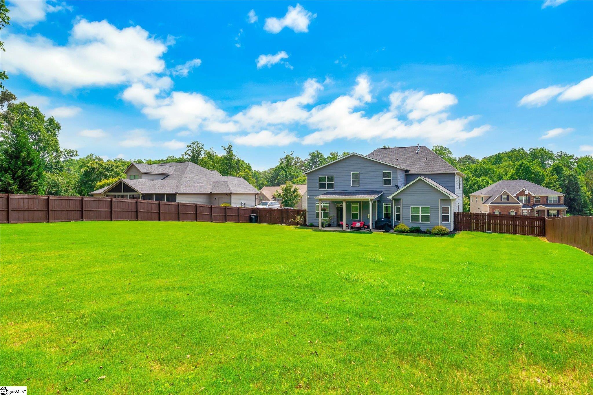 102 James Lake Way