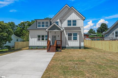 Photo of 67 Dorsey Avenue, Greenville, SC 29611 (MLS # 1579334)