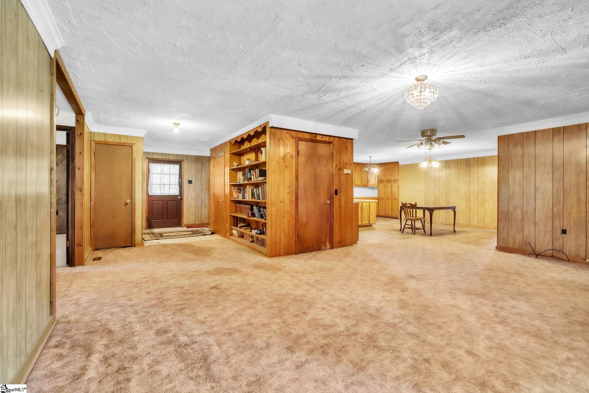 602 Harper Road