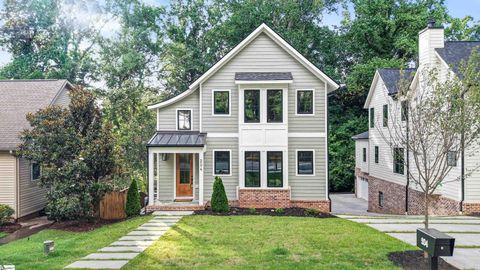 Photo of 204 Cammer Avenue, Greenville, SC 29605 (MLS # 1574570)
