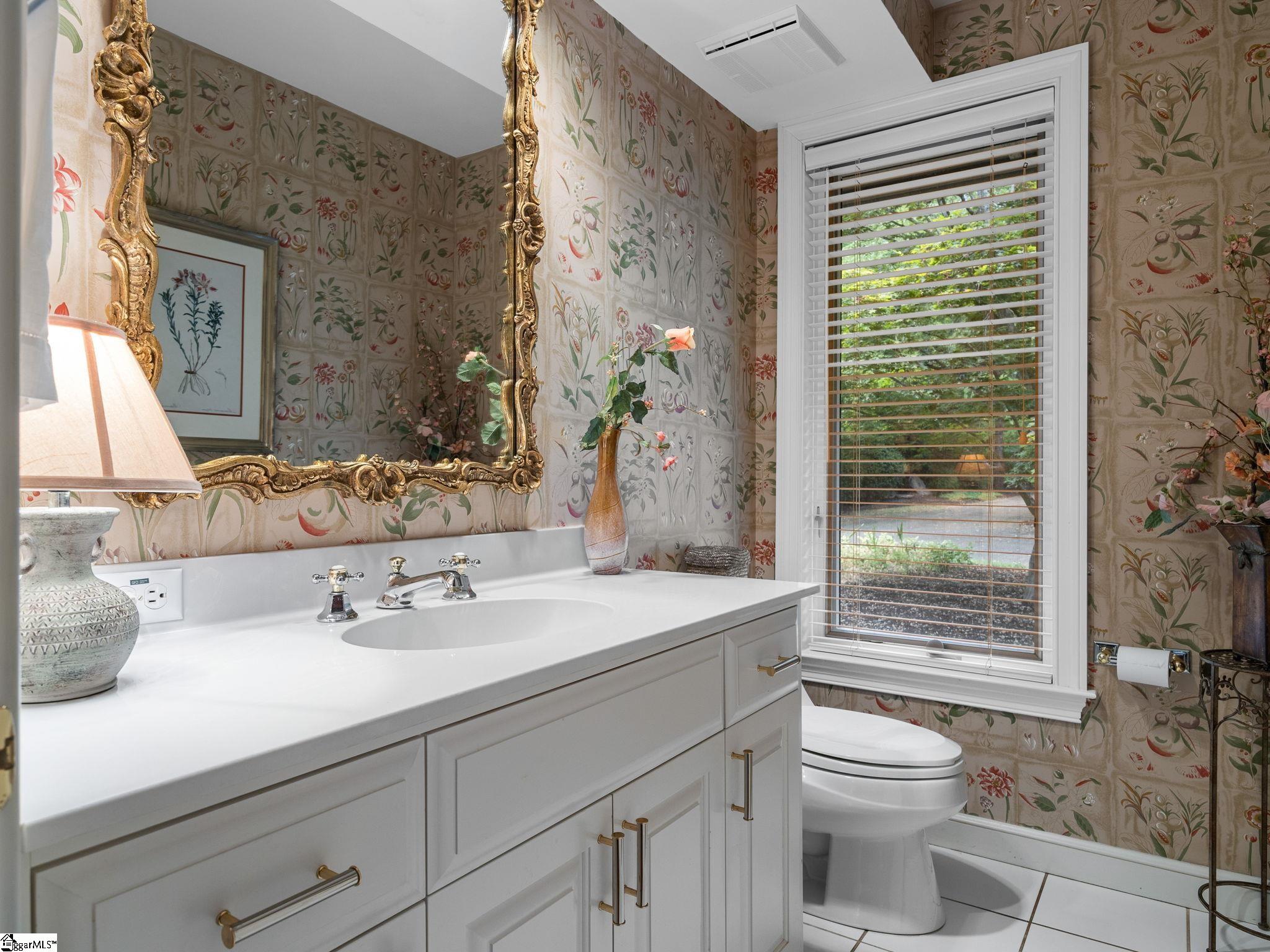 1380 Skunk Hollow Road