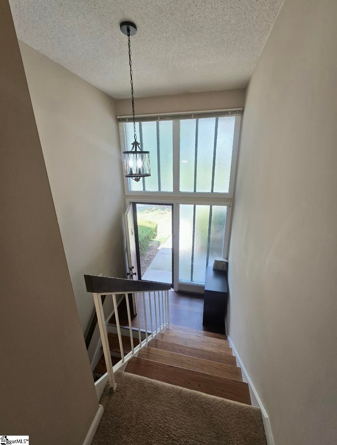 8 Briarcreek Place