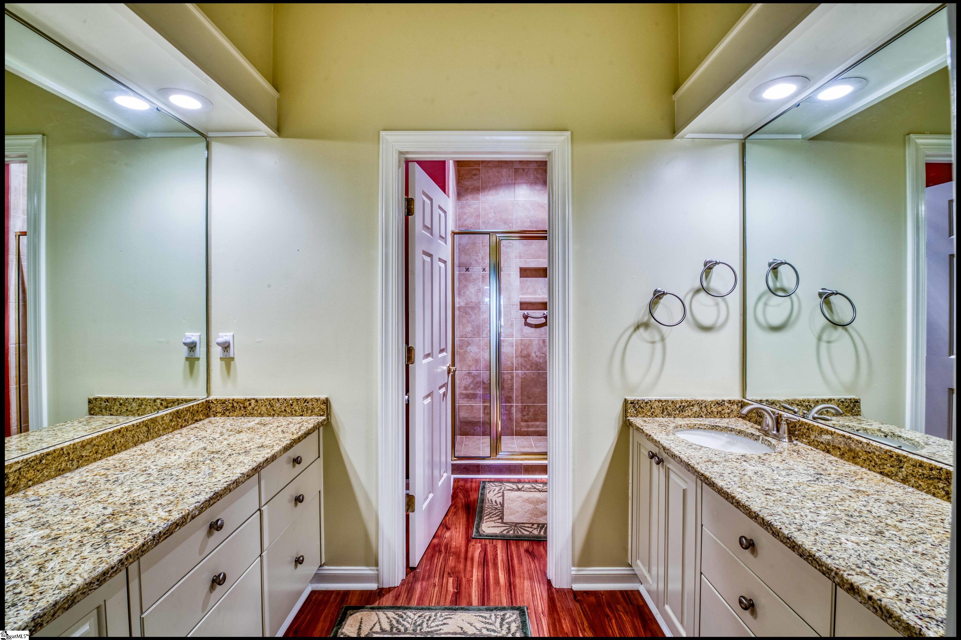 Salem, South Carolina, 29676, United States, 3 Bedrooms Bedrooms, ,4 BathroomsBathrooms,Residential,Active,2043126