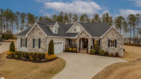 Photo of 213 Kittansett Court, Taylors, SC 29687 (MLS # 1583772)