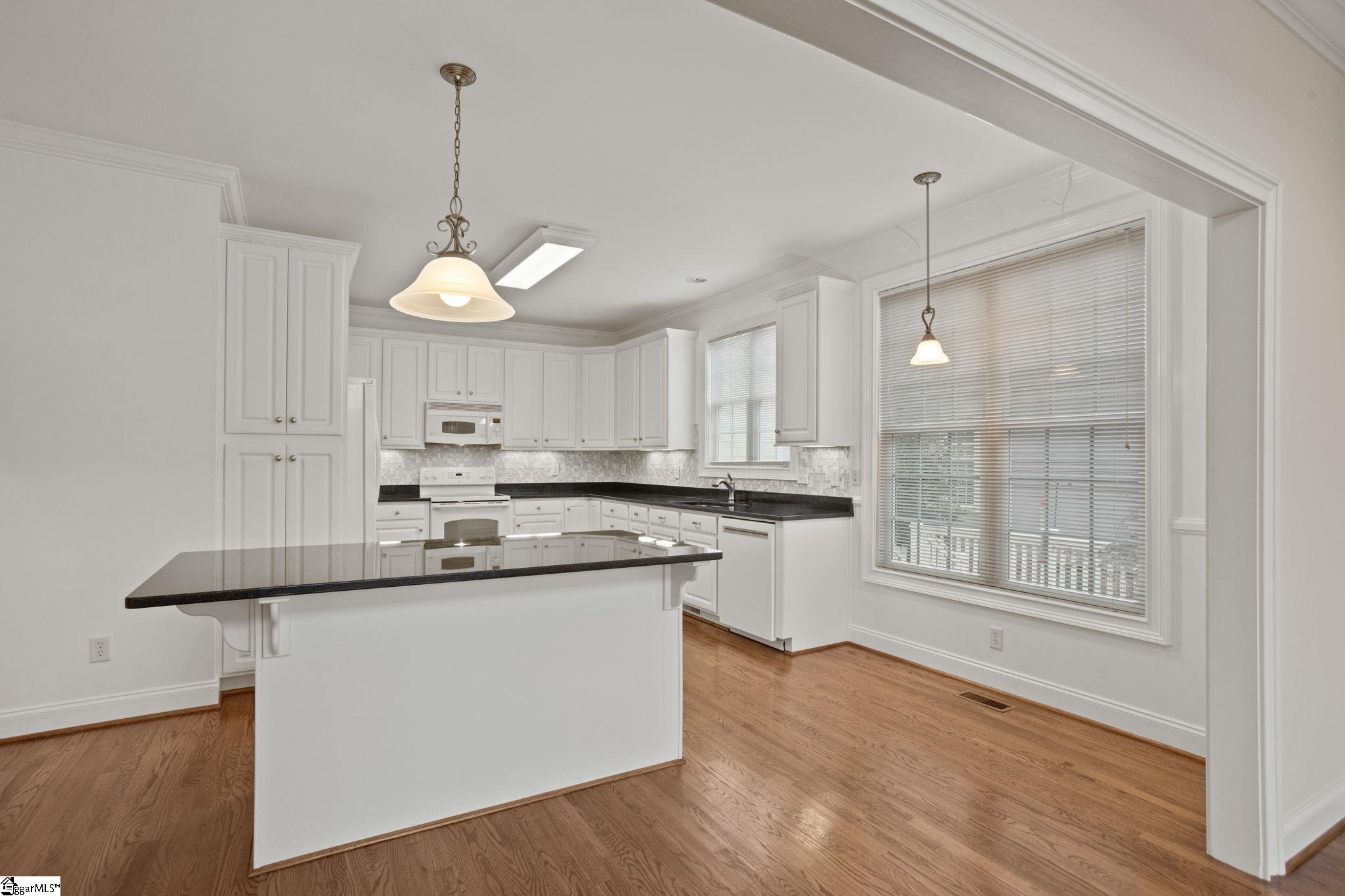 Greenville, South Carolina 29617, United States, 3 Bedrooms Bedrooms, ,3 BathroomsBathrooms,Residential,Active,102850