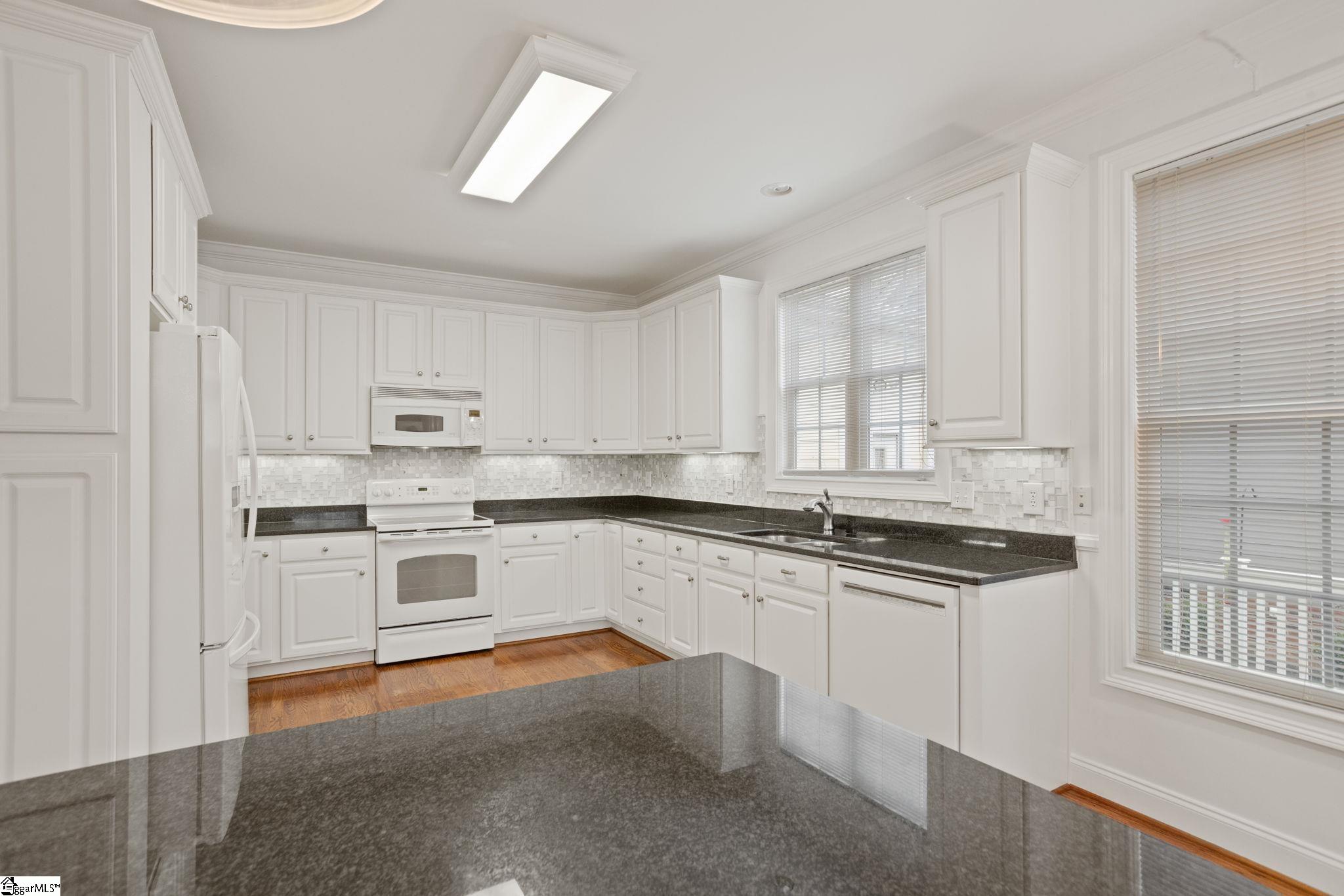 Greenville, South Carolina 29617, United States, 3 Bedrooms Bedrooms, ,3 BathroomsBathrooms,Residential,Active,102850