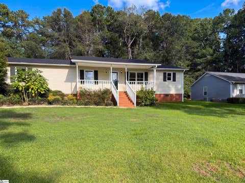 Photo of 106 Hilltop Road, Laurens, SC 29360 (MLS # 1601470)