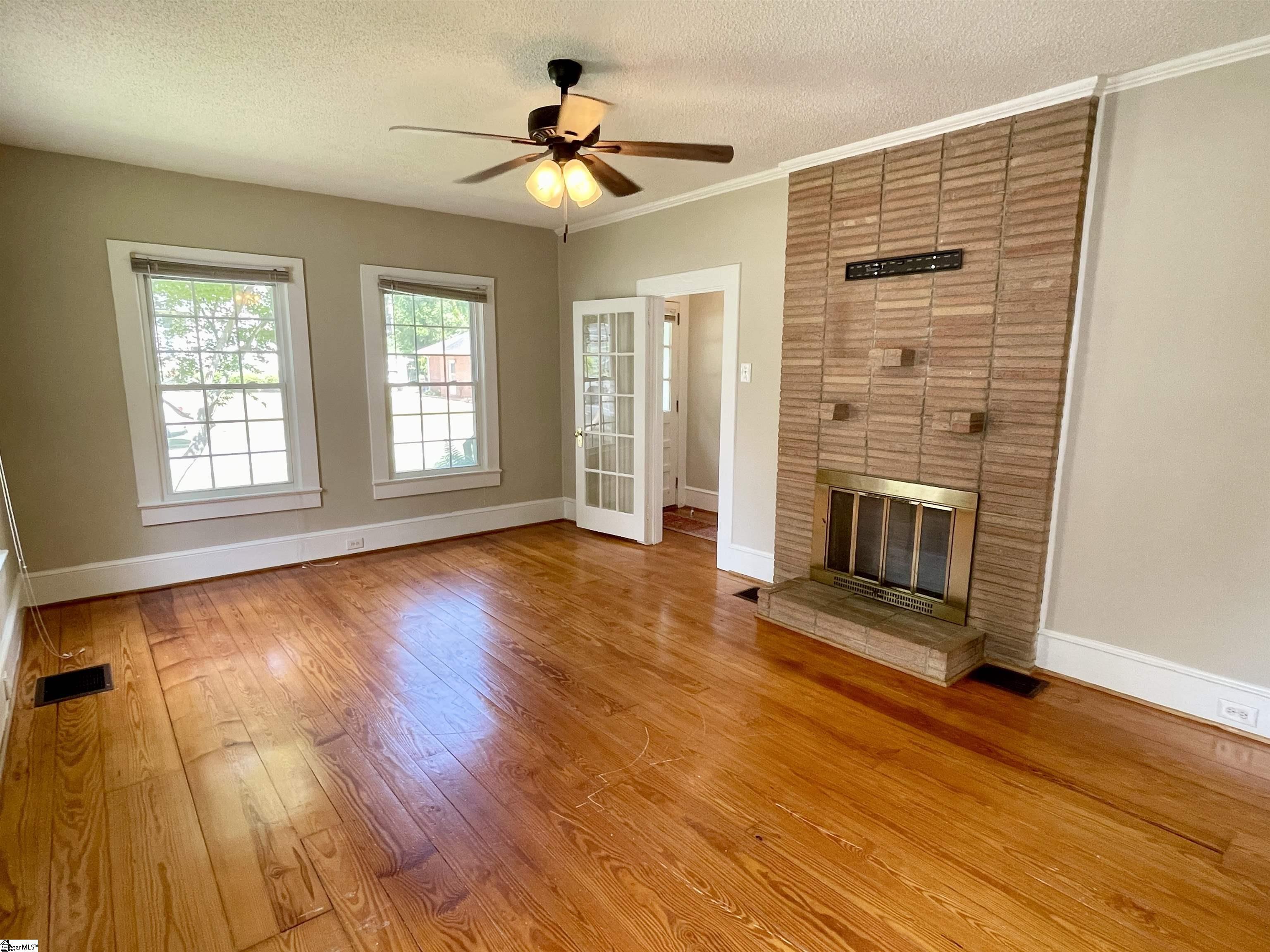 Laurens, South Carolina 29360, United States, 2 Bedrooms Bedrooms, ,1 BathroomBathrooms,Residential,Active,180946