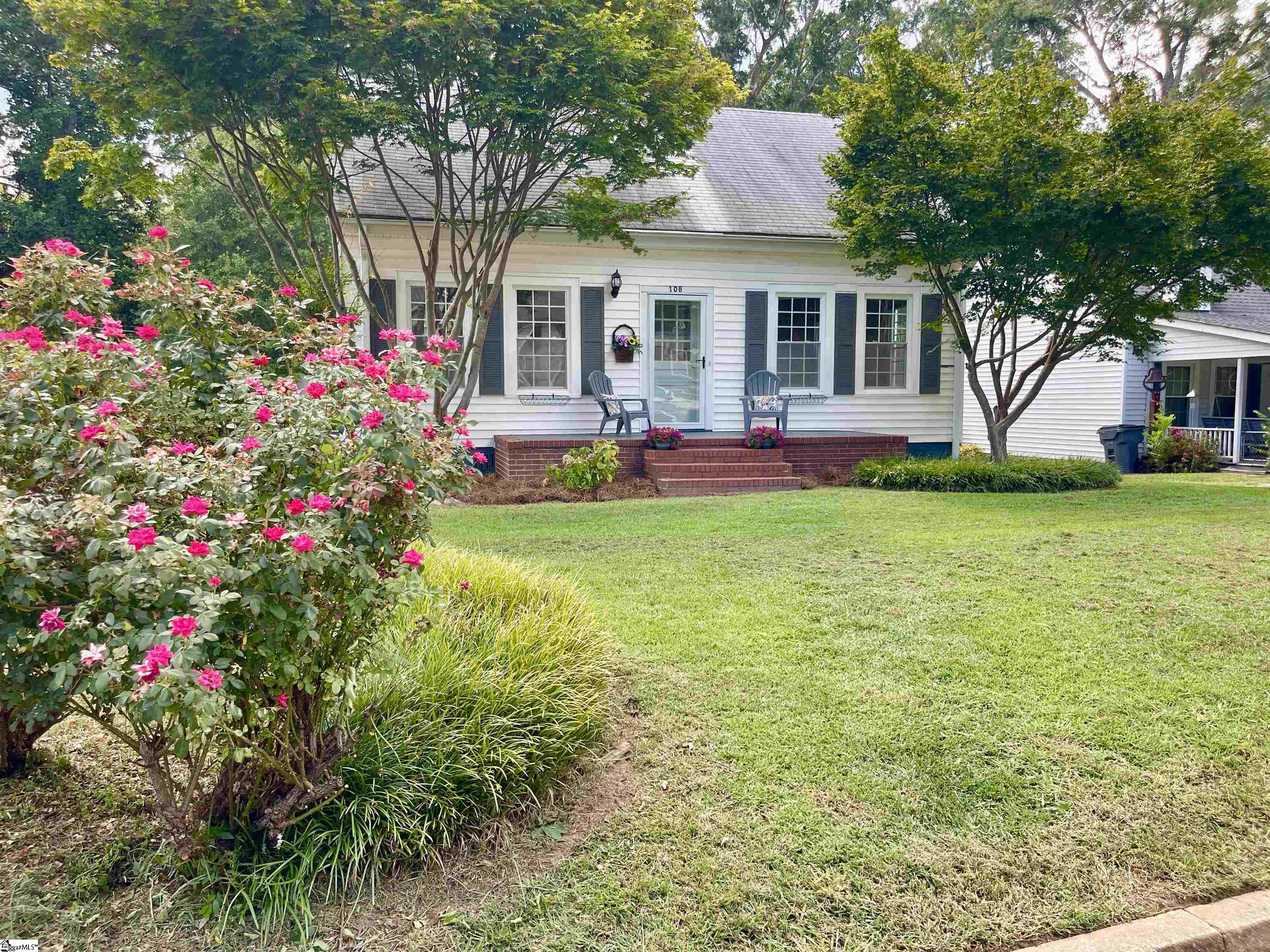 Laurens, South Carolina 29360, United States, 2 Bedrooms Bedrooms, ,1 BathroomBathrooms,Residential,Active,180946