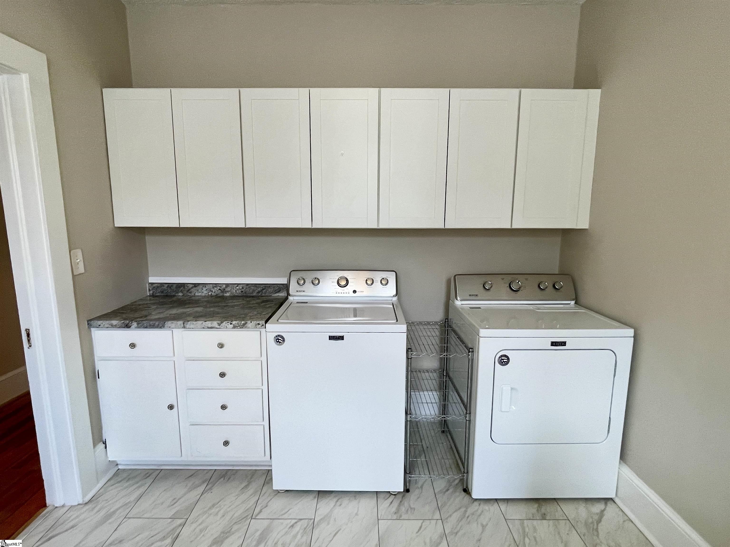 Laurens, South Carolina 29360, United States, 2 Bedrooms Bedrooms, ,1 BathroomBathrooms,Residential,Active,180946