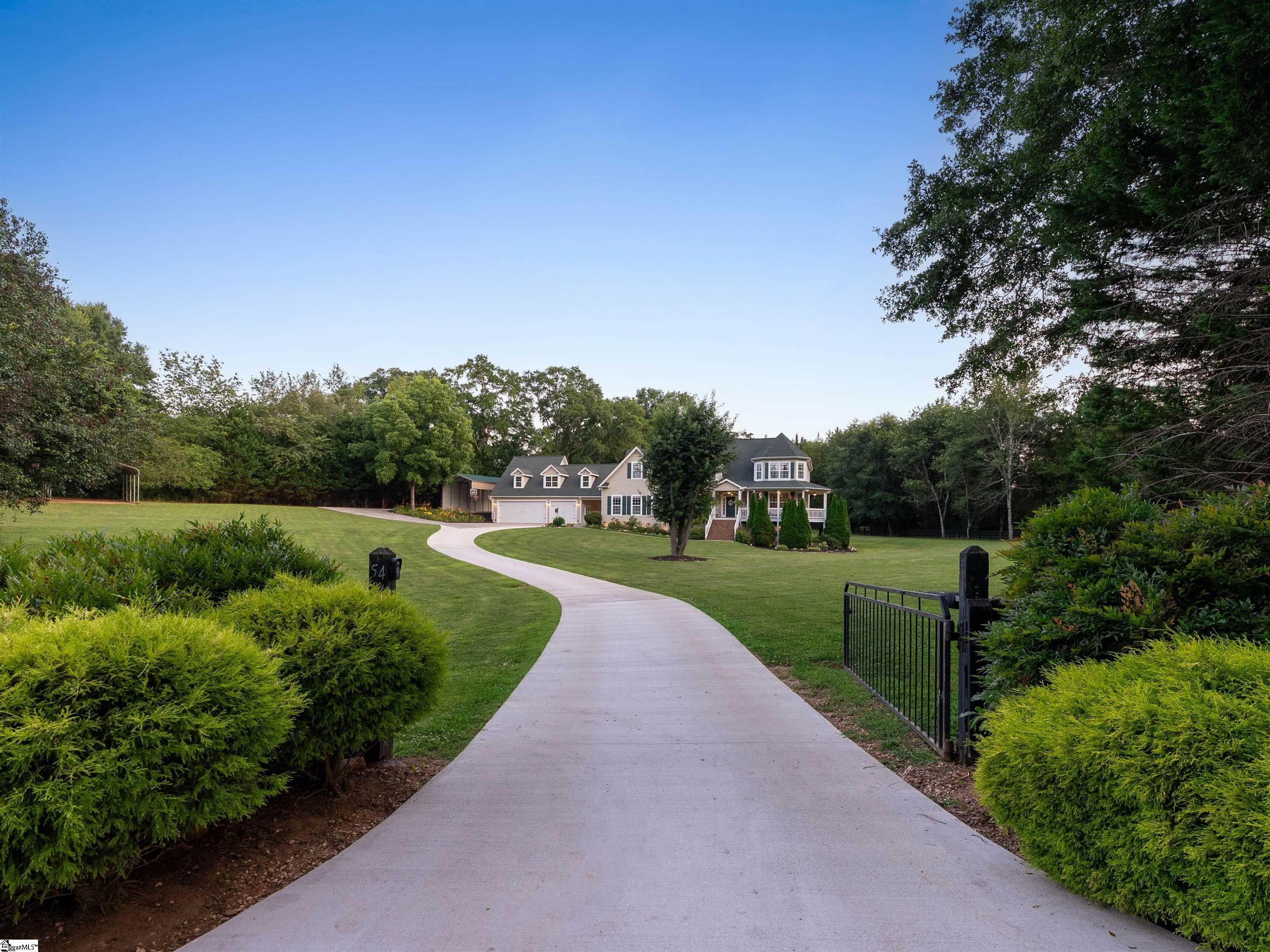 54 Laurenville Lane