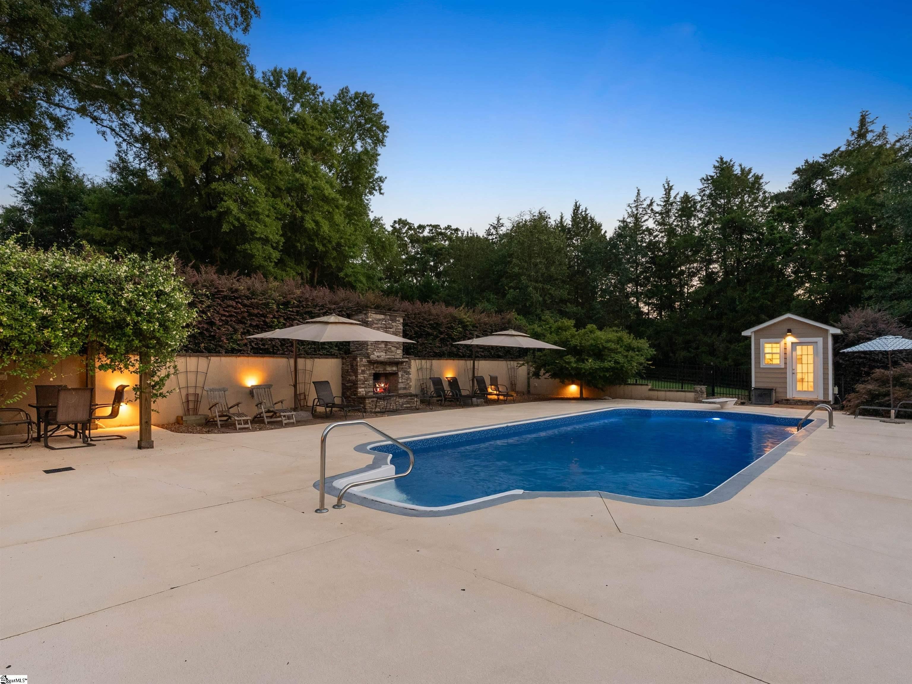 54 Laurenville Lane