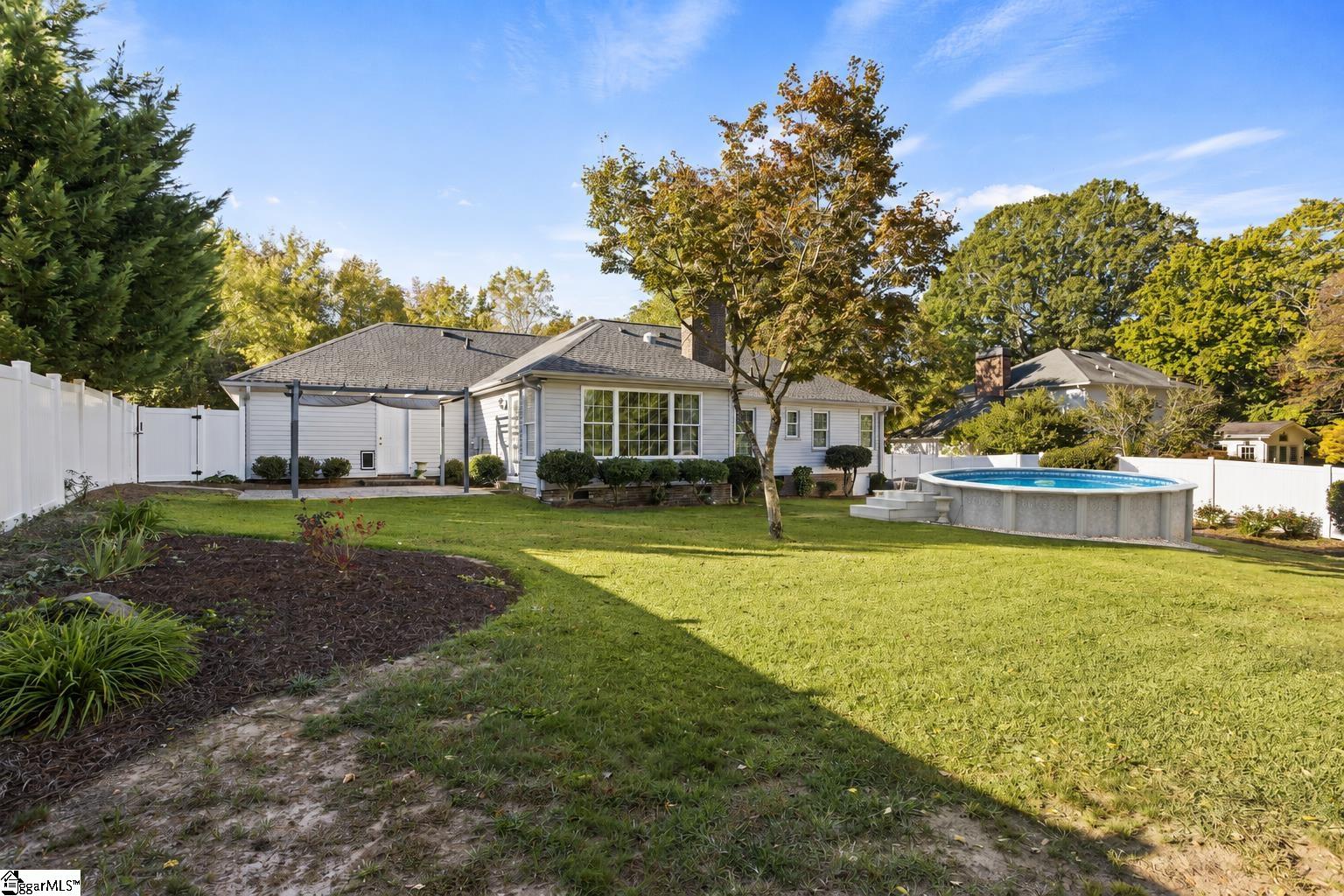 8 Oak Tree Drive