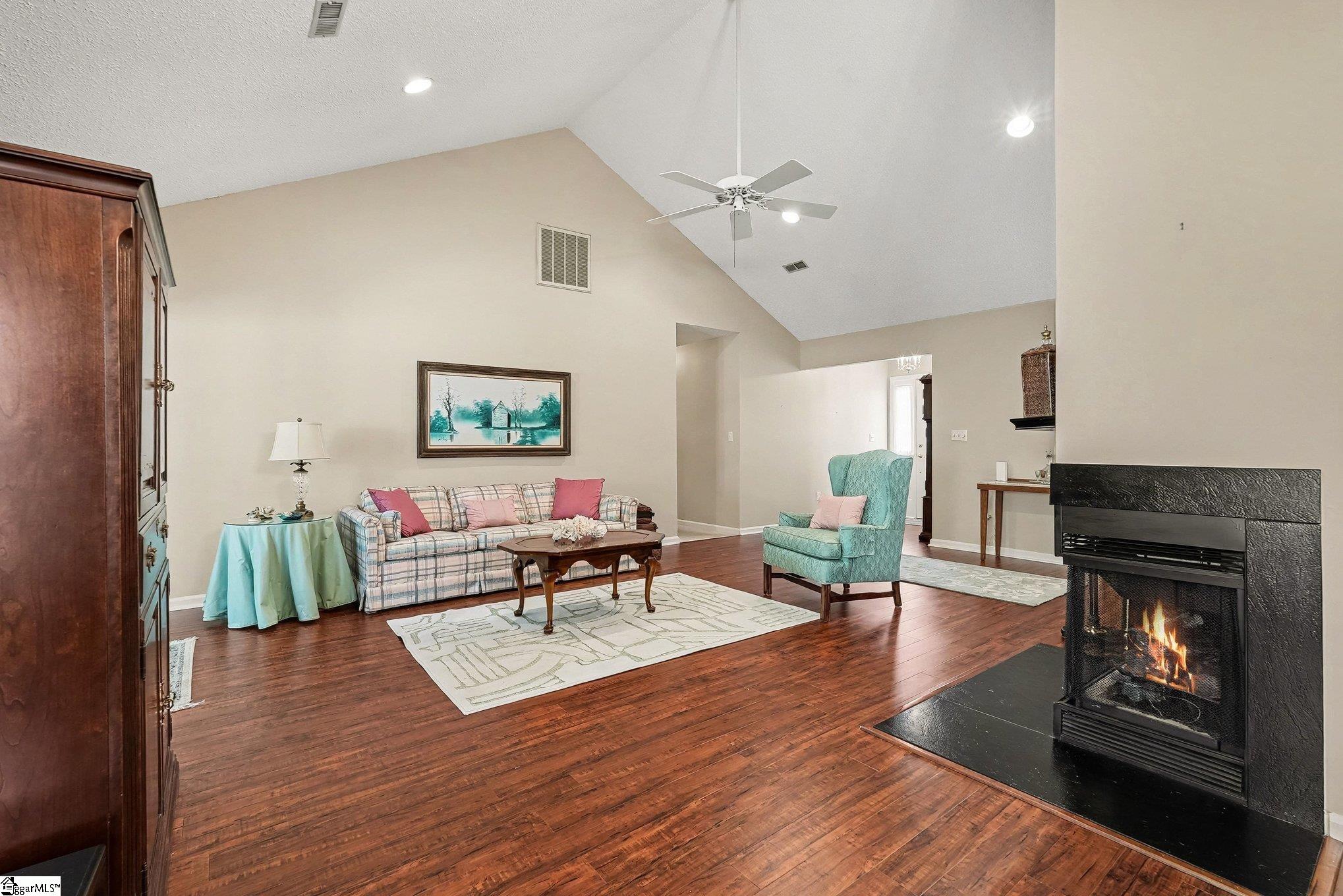 139 Forest Lake Drive