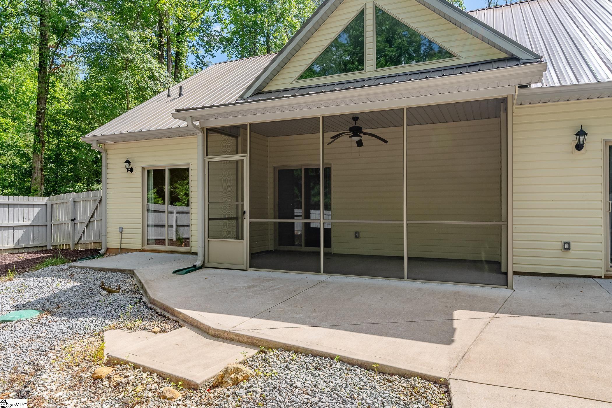 128 Willys Creek Circle