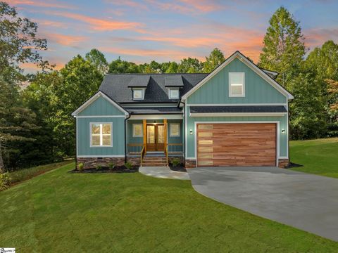 507 Lariat Loop Seneca SC 29672