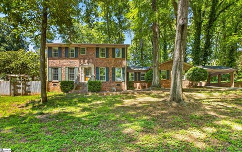Photo of 263 Fairlane Drive, Spartanburg, SC 29307 (MLS # 1591877)