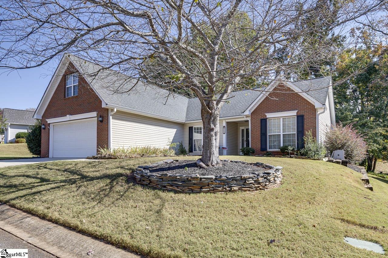 313 Lexington Place Way