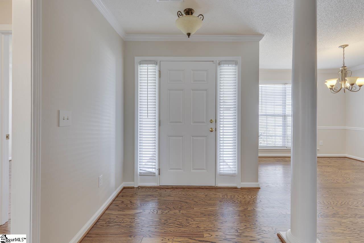 313 Lexington Place Way