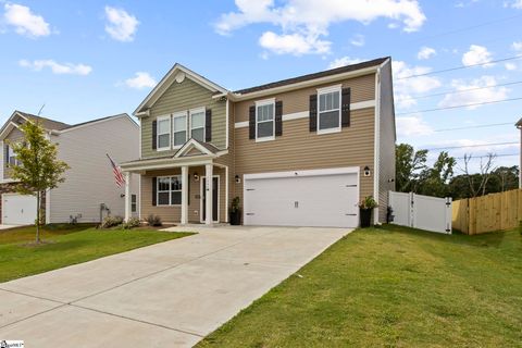 Photo of 1046 Elmswell Lane, Lyman, SC 29365 (MLS # 1576538)