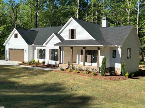 Photo of 4863 N Hwy 14 Highway, Greer, SC 29651 (MLS # 1589306)