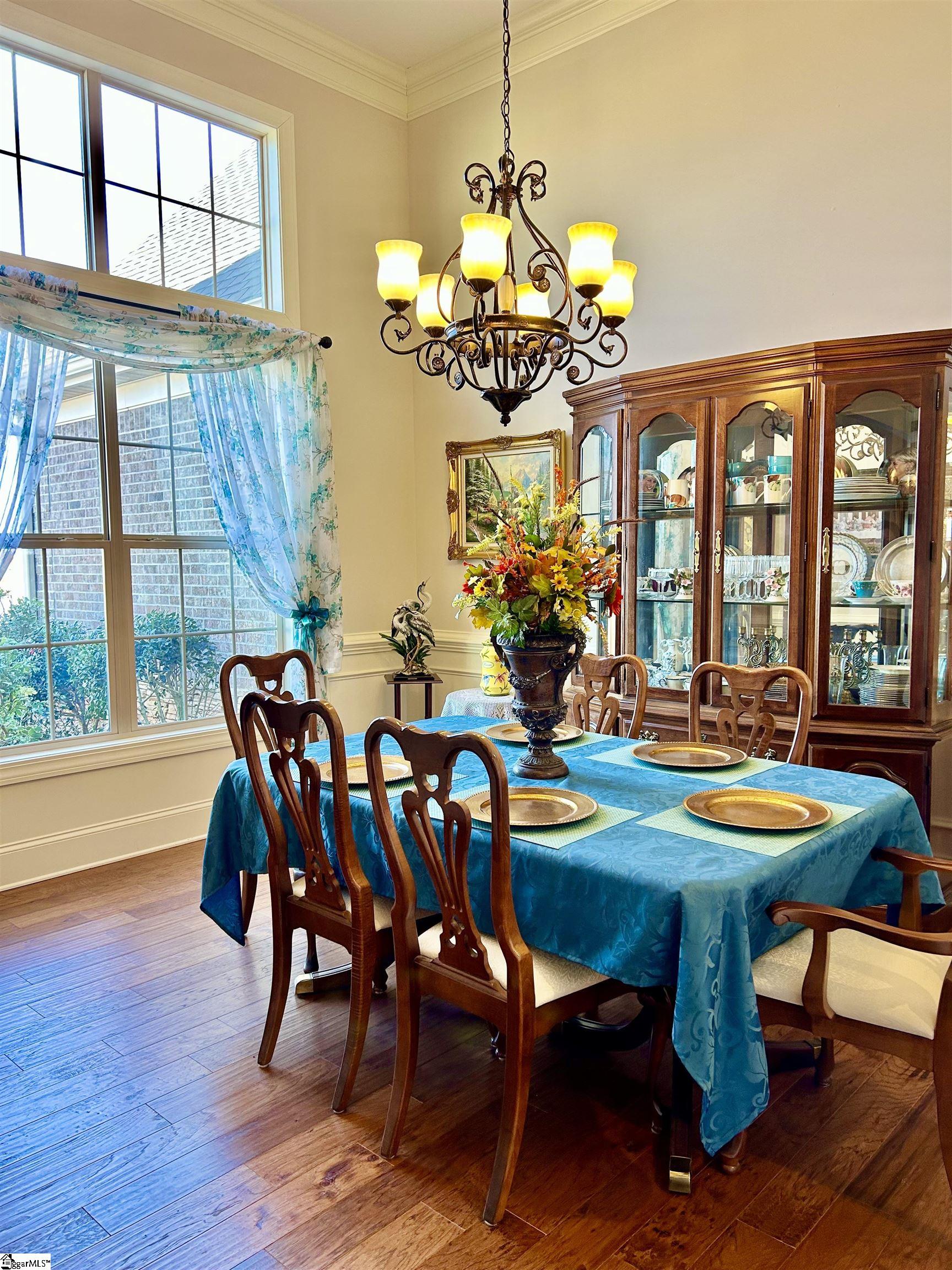 402 Meadowcroft Lane