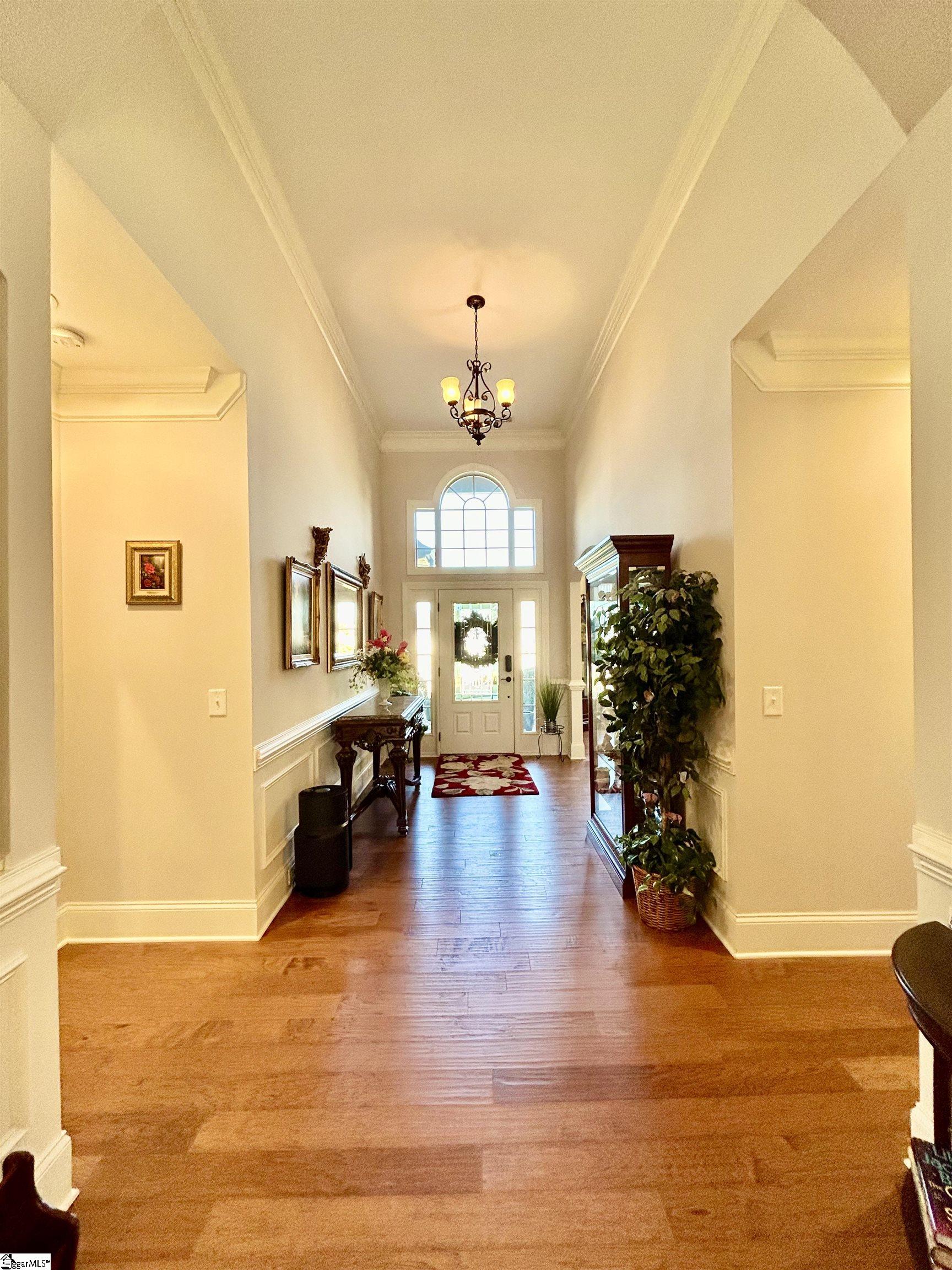 402 Meadowcroft Lane