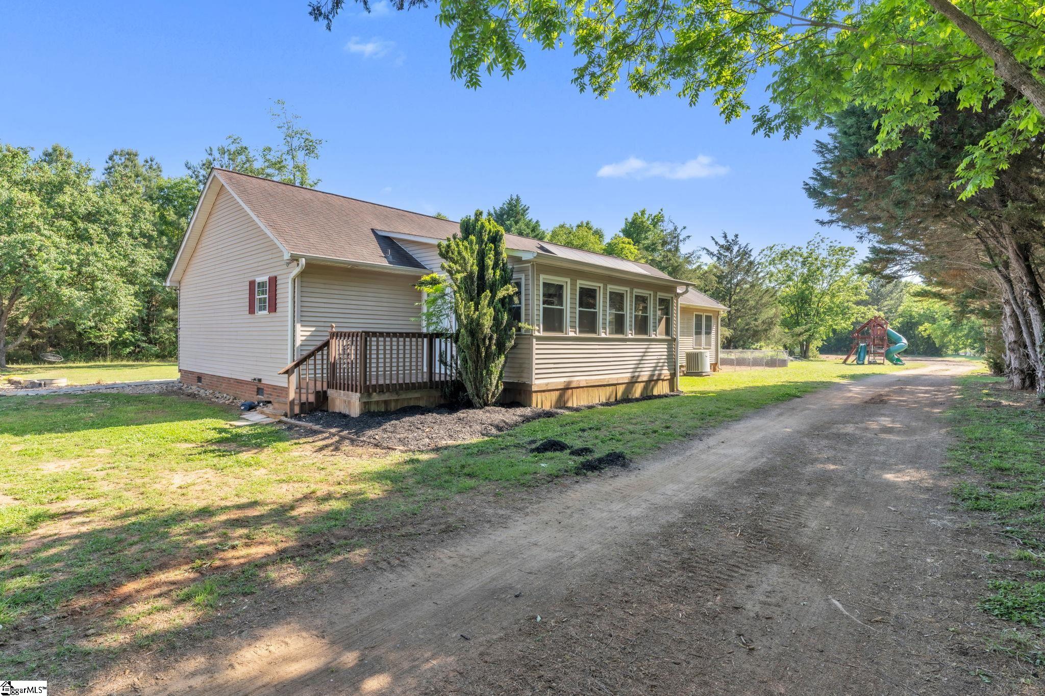 1937 James Cox Road, Belton, SC Home for Sale 4 1937 James Cox Road