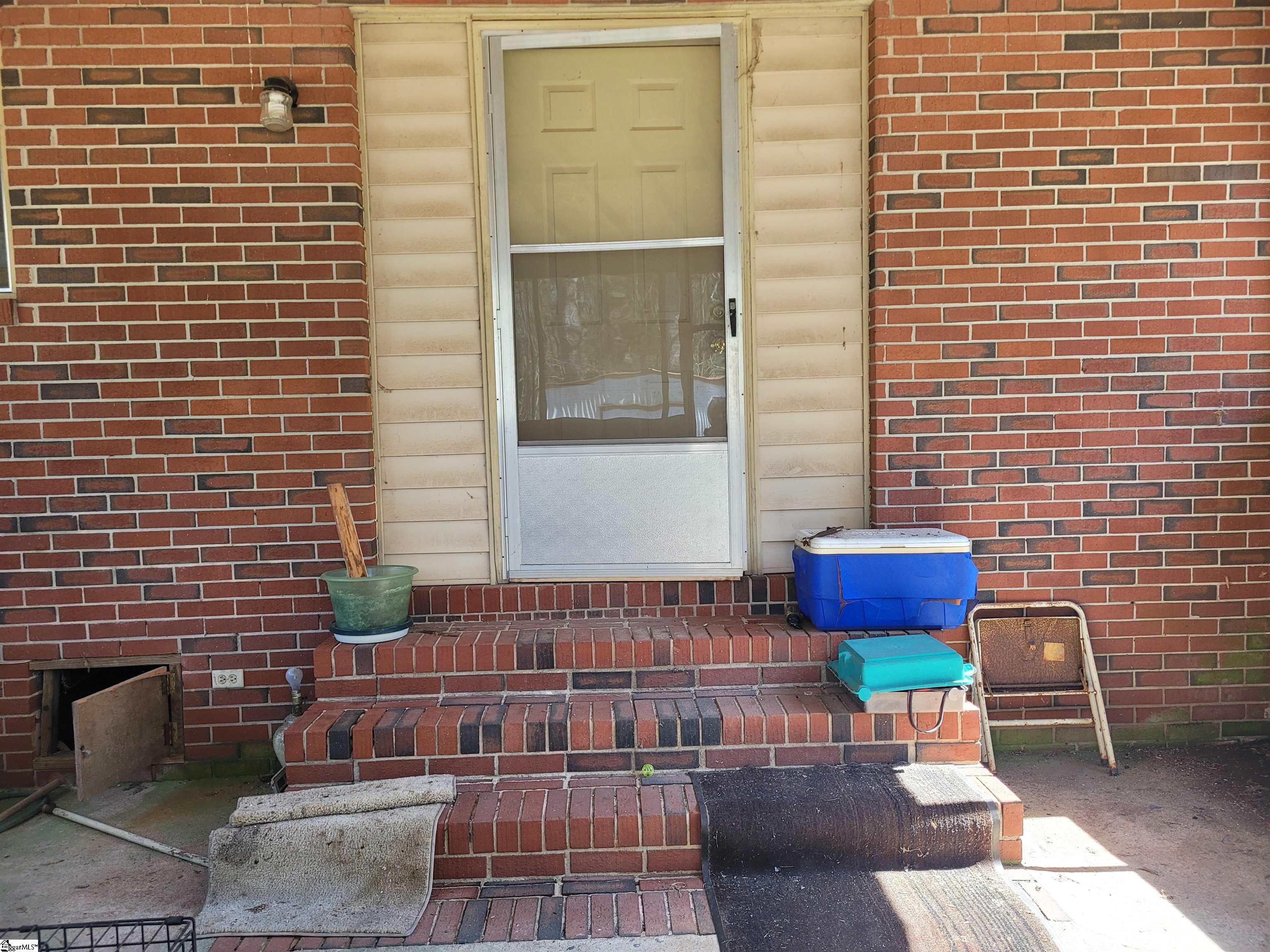 901 Abercrombie Road